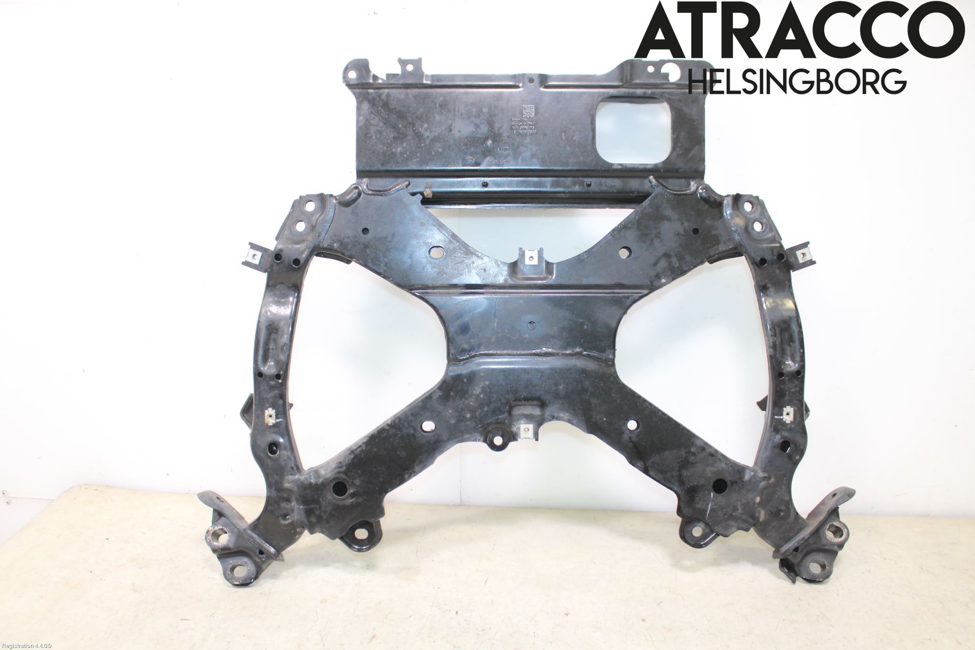 Audi A6 F2/C8 19- Framvagnsbalk