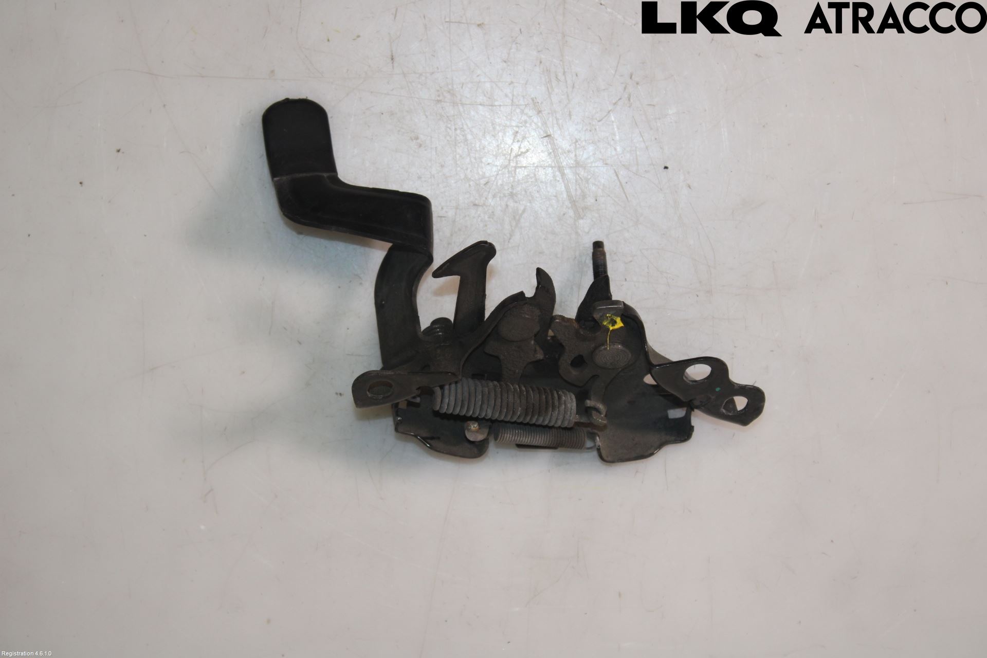 Nissan JUKE 14-19 Huvlås