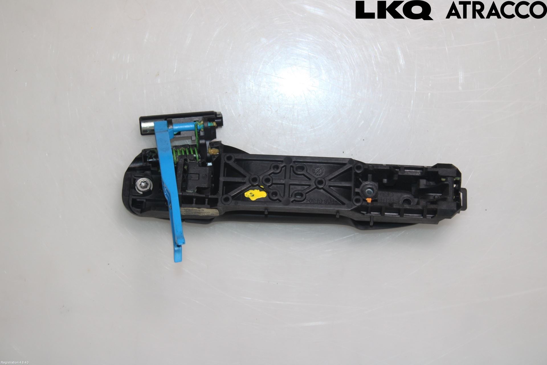 Toyota YARIS XP130 12-14 Dörrhandtag Yttre Hö