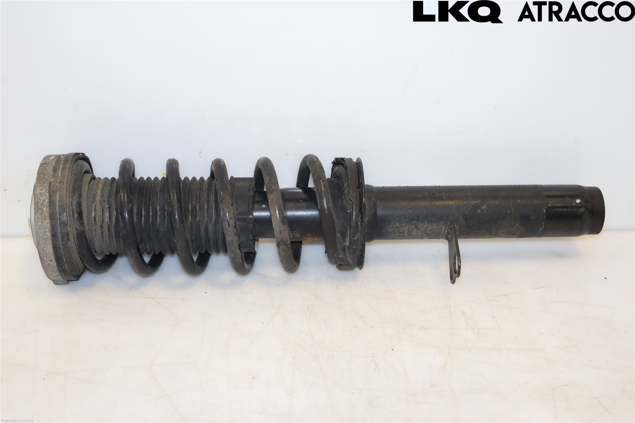 BMW 5 G30/G31/F90 17-23 Fjäderben Fram Vänster