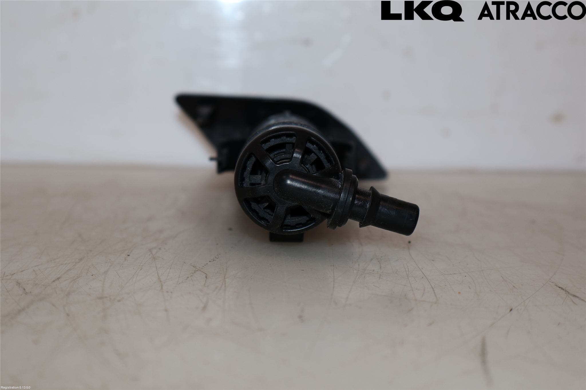 Volkswagen VW TOURAN 10-15 Spolarmunstycke Strålkastare