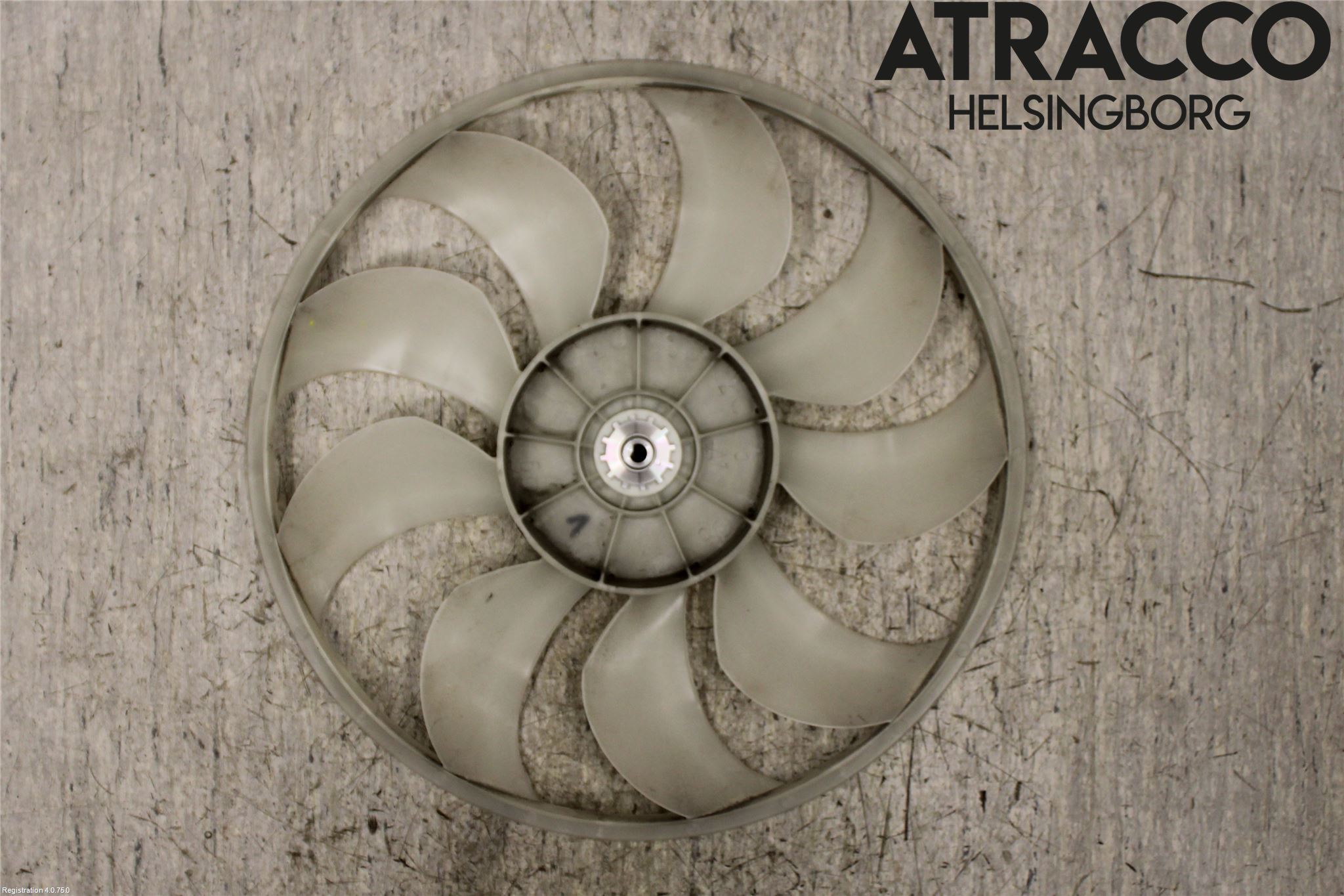 Mitsubishi OUTLANDER 13-21 Kylfläkt-Vinge