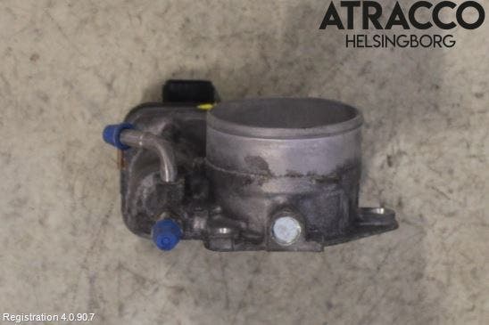 Toyota RAV4 19- Injspjällhus