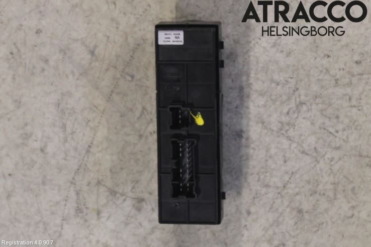 Nissan LEAF 11-17 Strömställare Elhiss