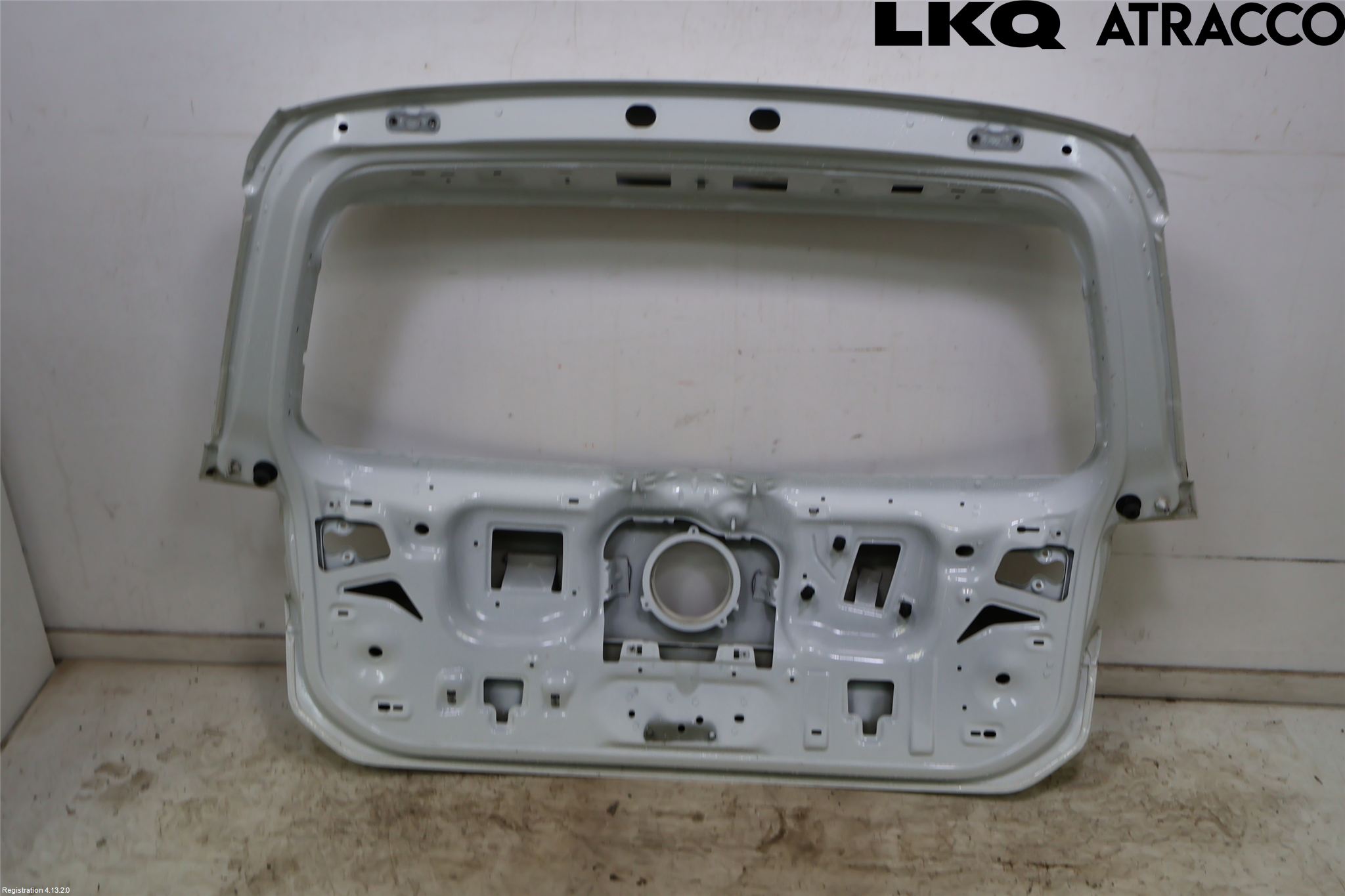Volkswagen VW PASSAT 15-19 Baklucka Kombi