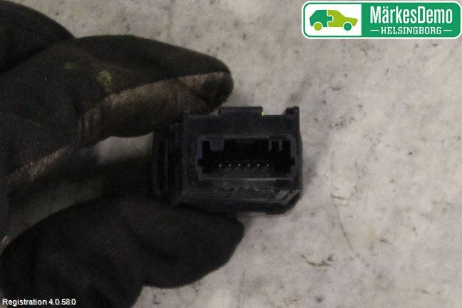 Toyota PRIUS ZVW30 09-20 Strömställare Parkeringsbroms