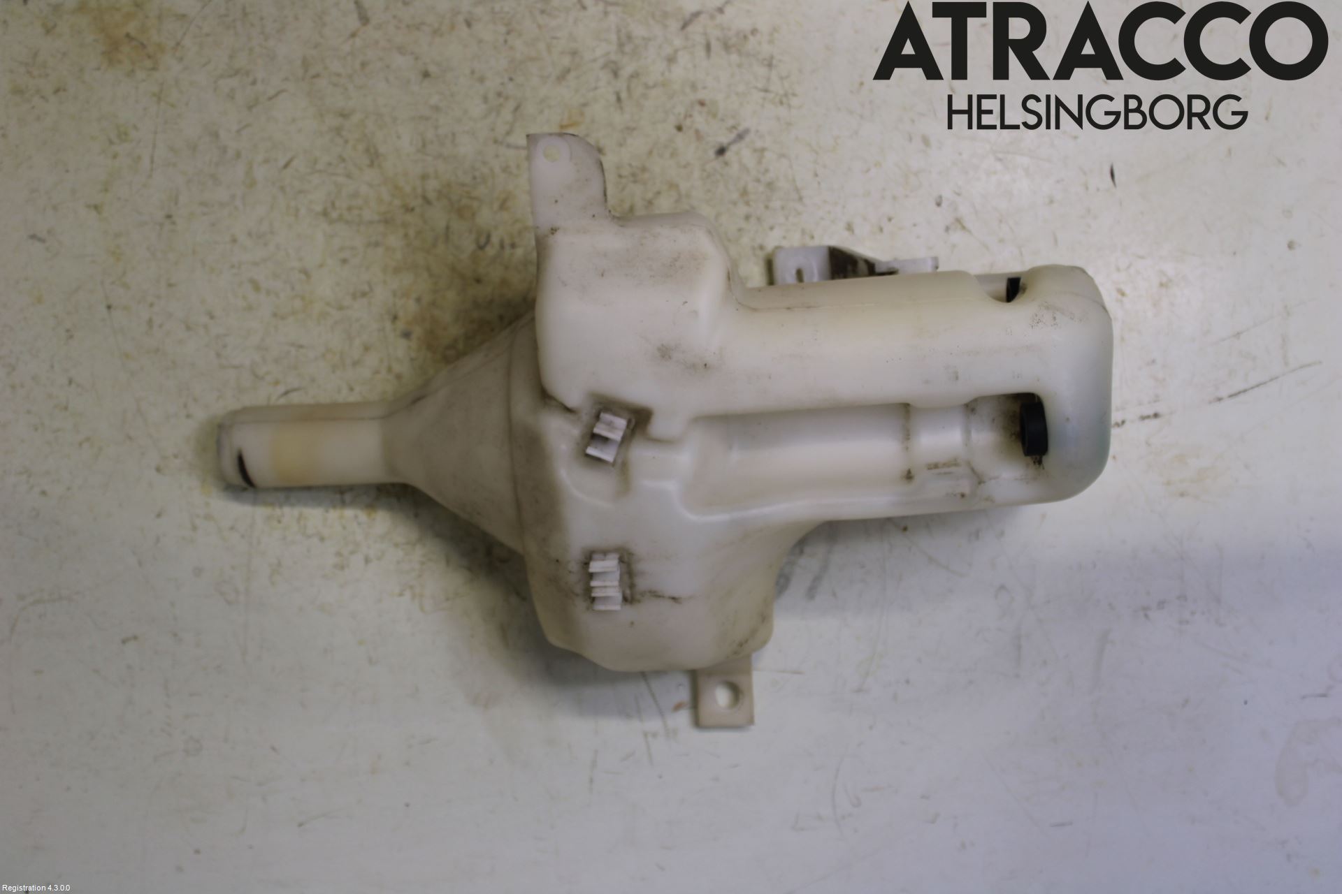 Saab 9-5     06-10 Spolartank Vindruta-Strål