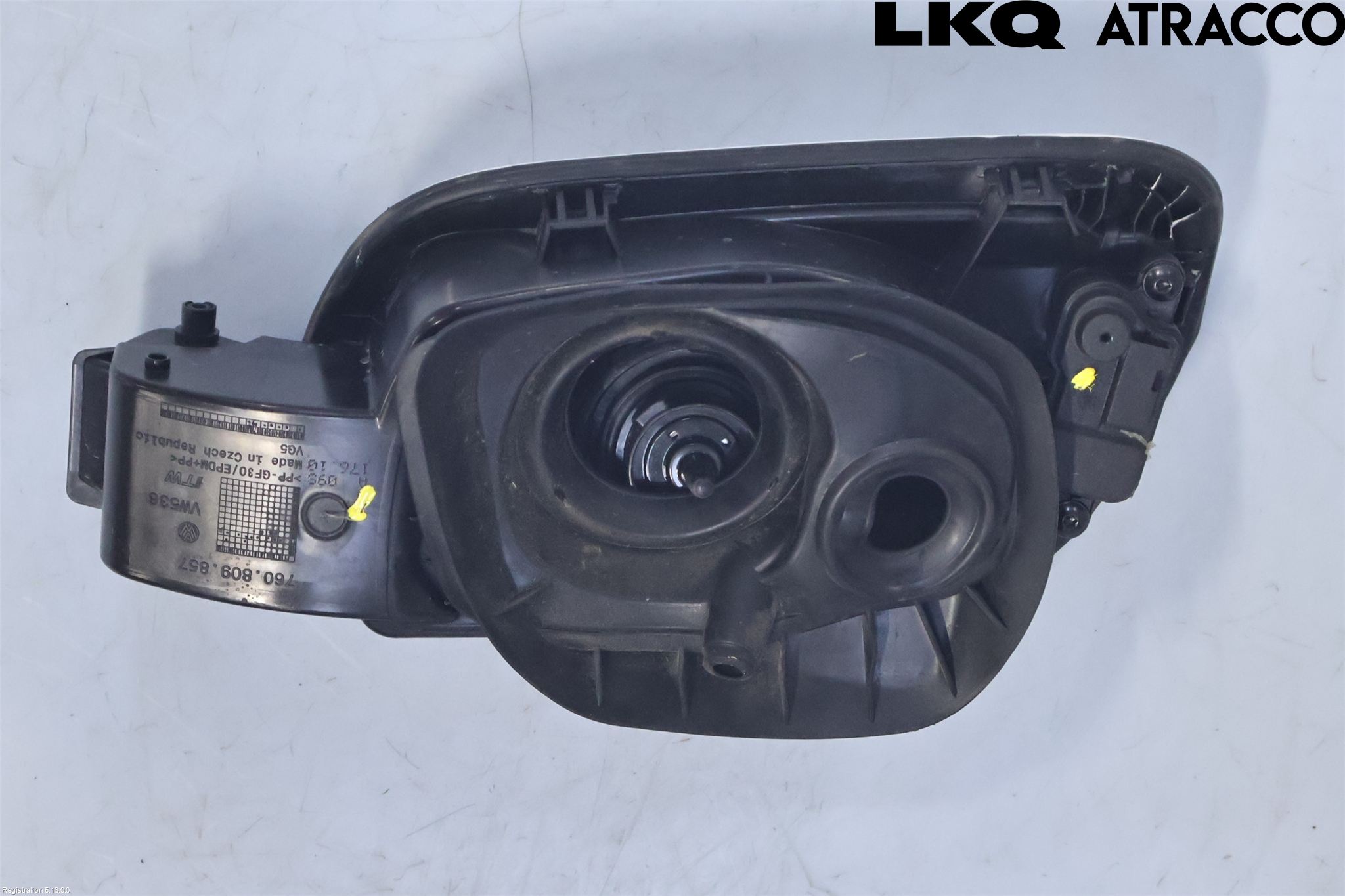 Volkswagen VW TOUAREG CR 18- Tanklucka