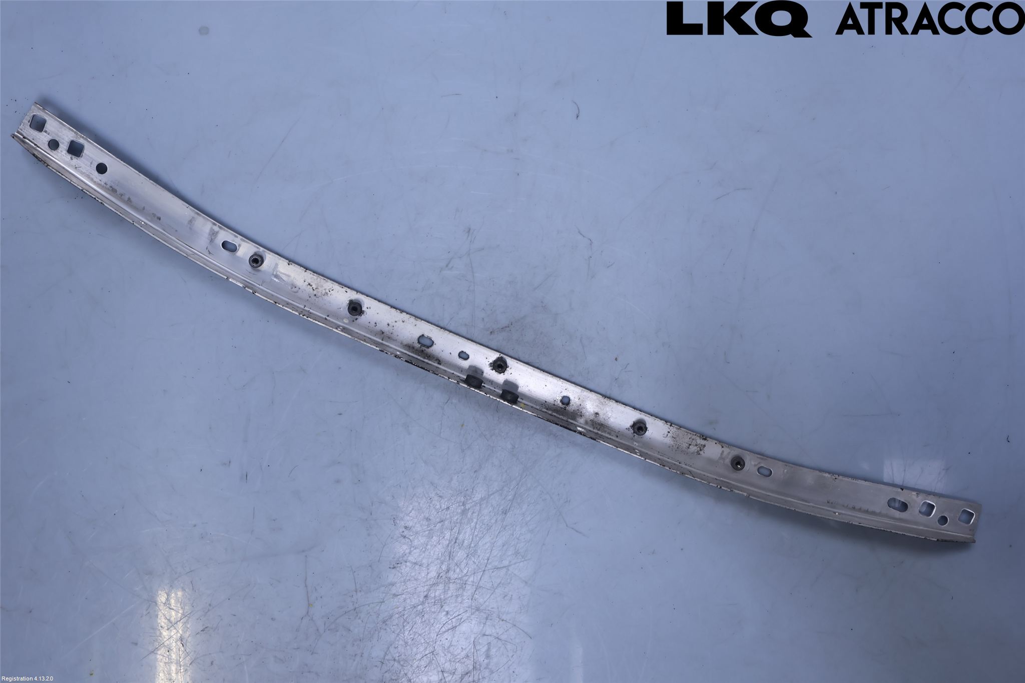 BMW 5 G30/G31/F90 17-23 Front Huvlåsplåt-Balk