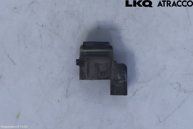 Volkswagen VW TOUAREG CR 18- Parkeringshjälp Frontsensor