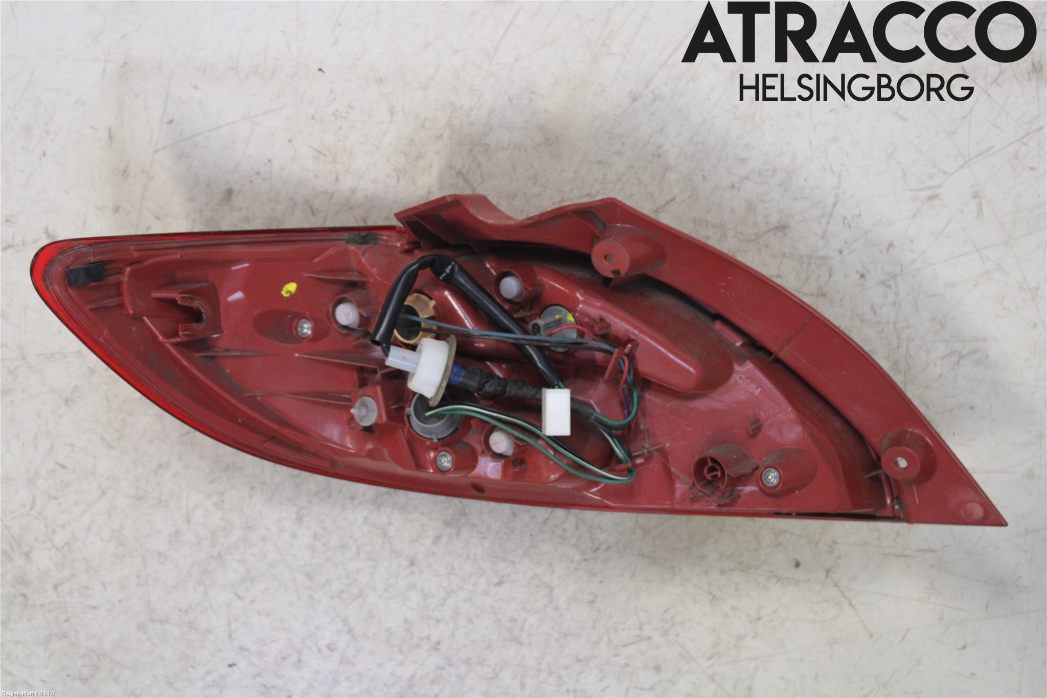 Mazda 2 (DE) 08-15 Bakljus Höger