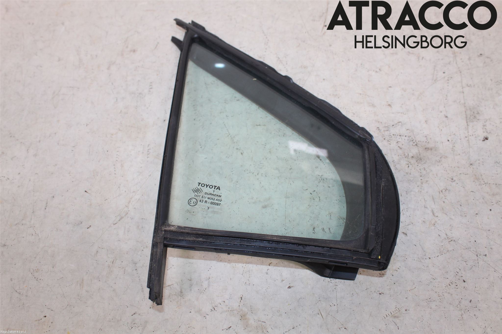 Toyota YARIS XP130 12-14 Dörruta Fram Lilla Hö