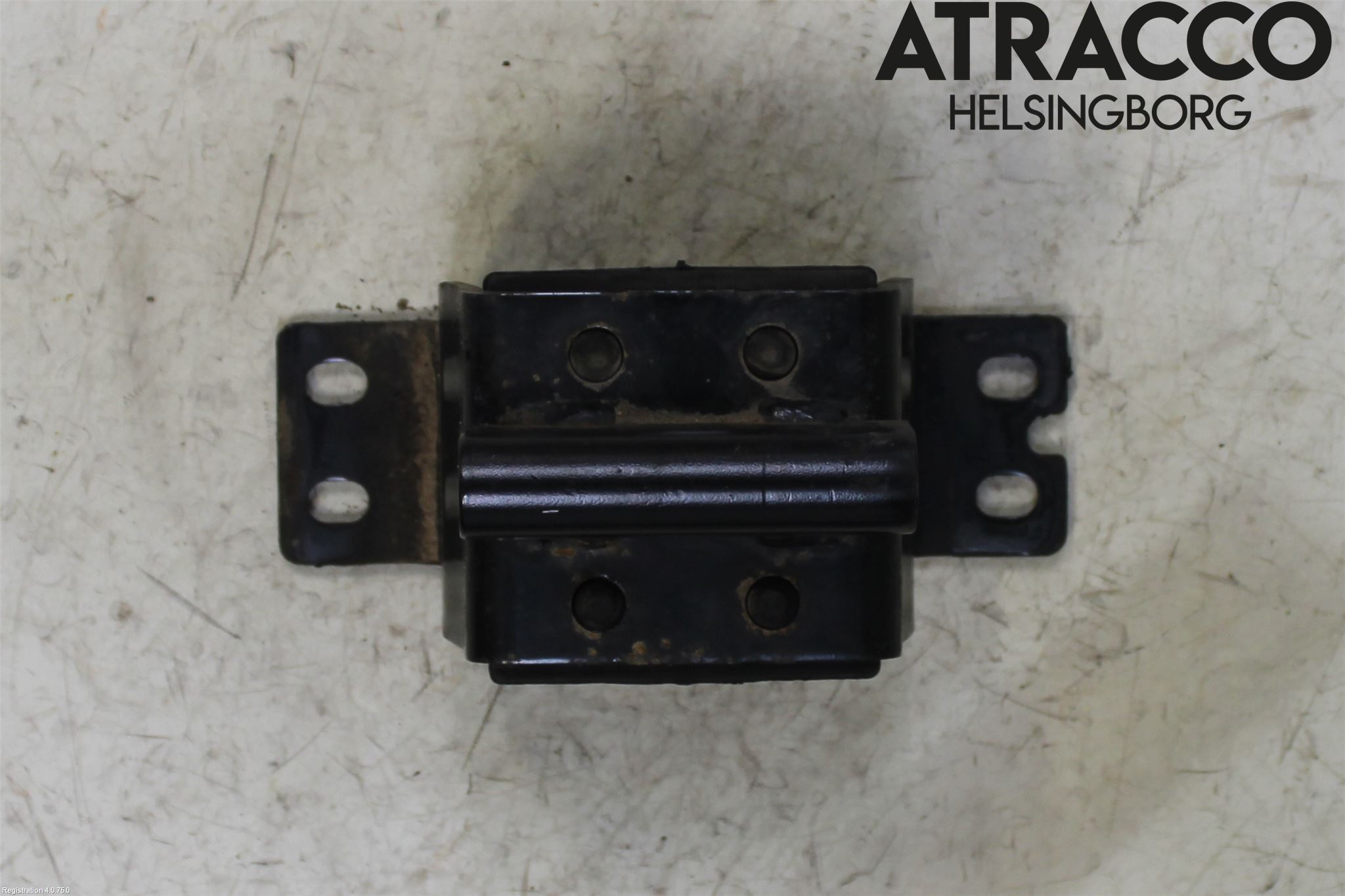 Iveco DAILY 14->> Framvagn Fäste-Kudde