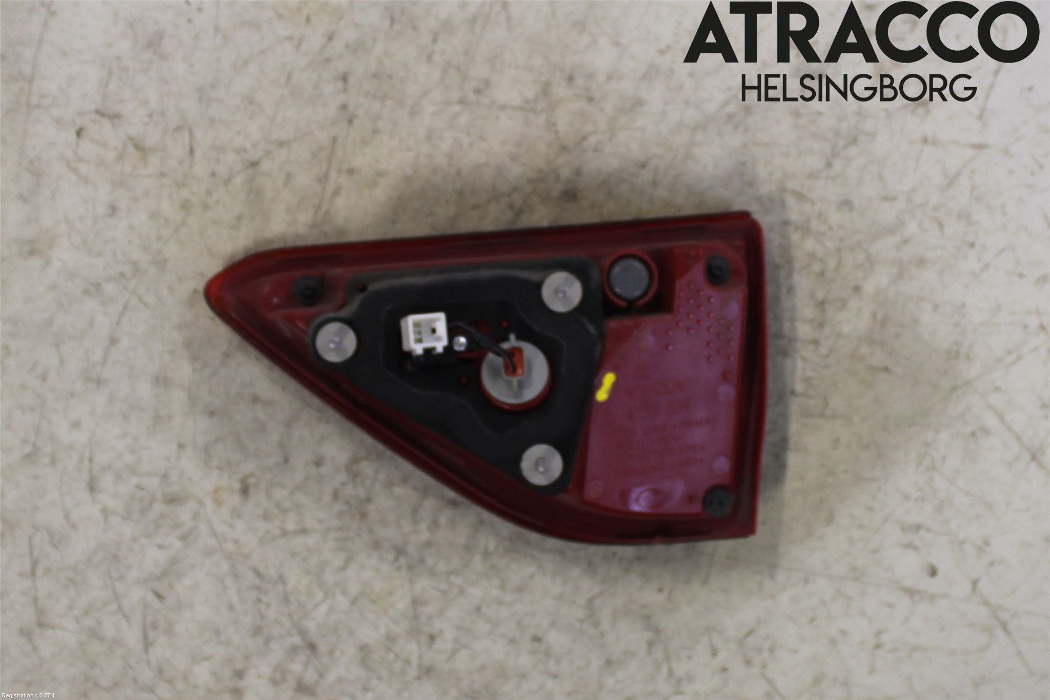 Kia STONIC 18->> Bakljus Lucka Vä