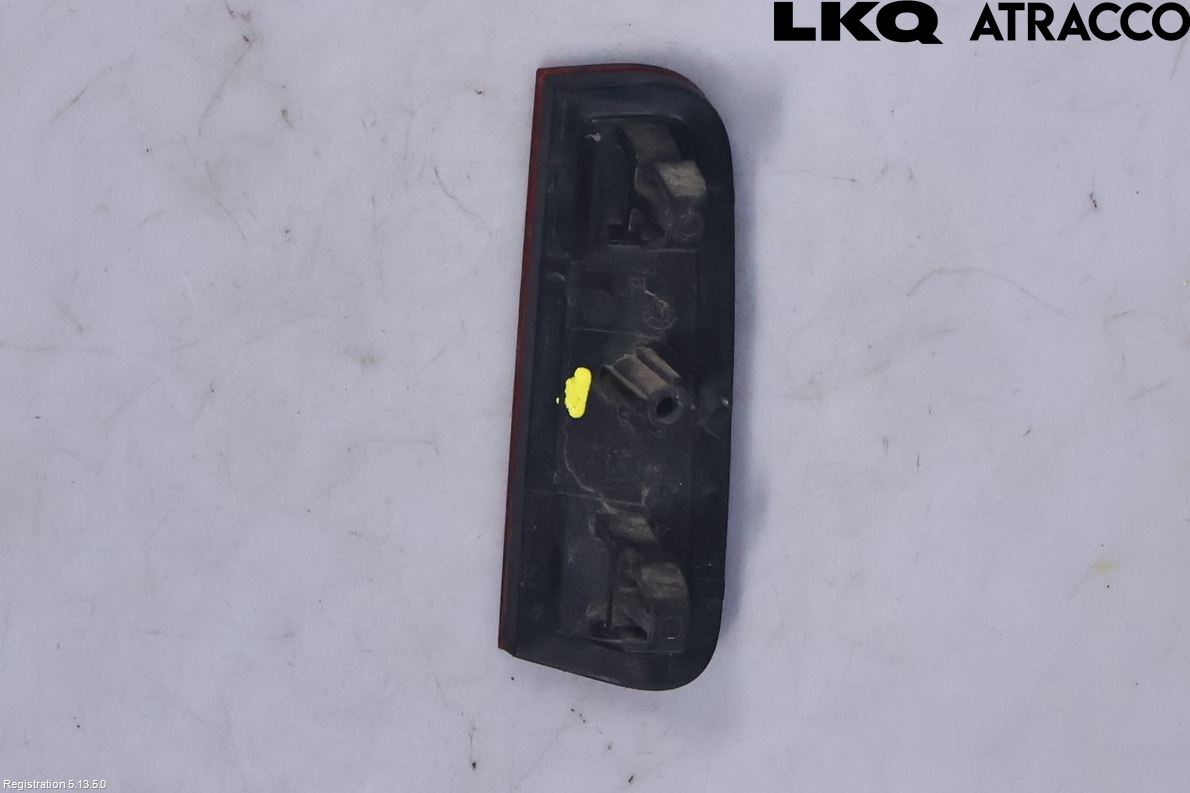 Toyota YARIS XP130 15-20 Dimljus/Reflex Bak
