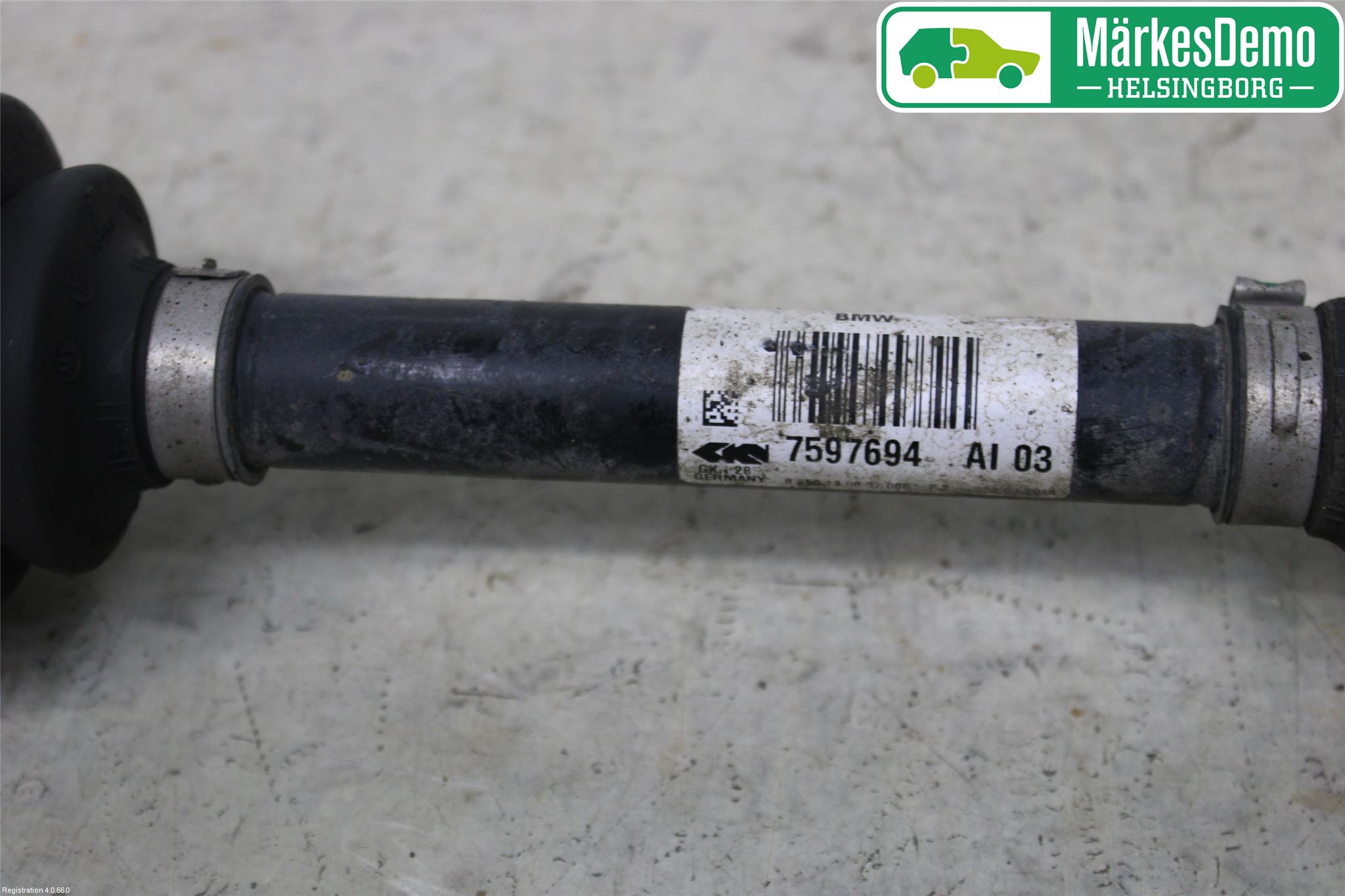 BMW 3 F30/F31/F80 12-19 Drivaxel Fram Höger