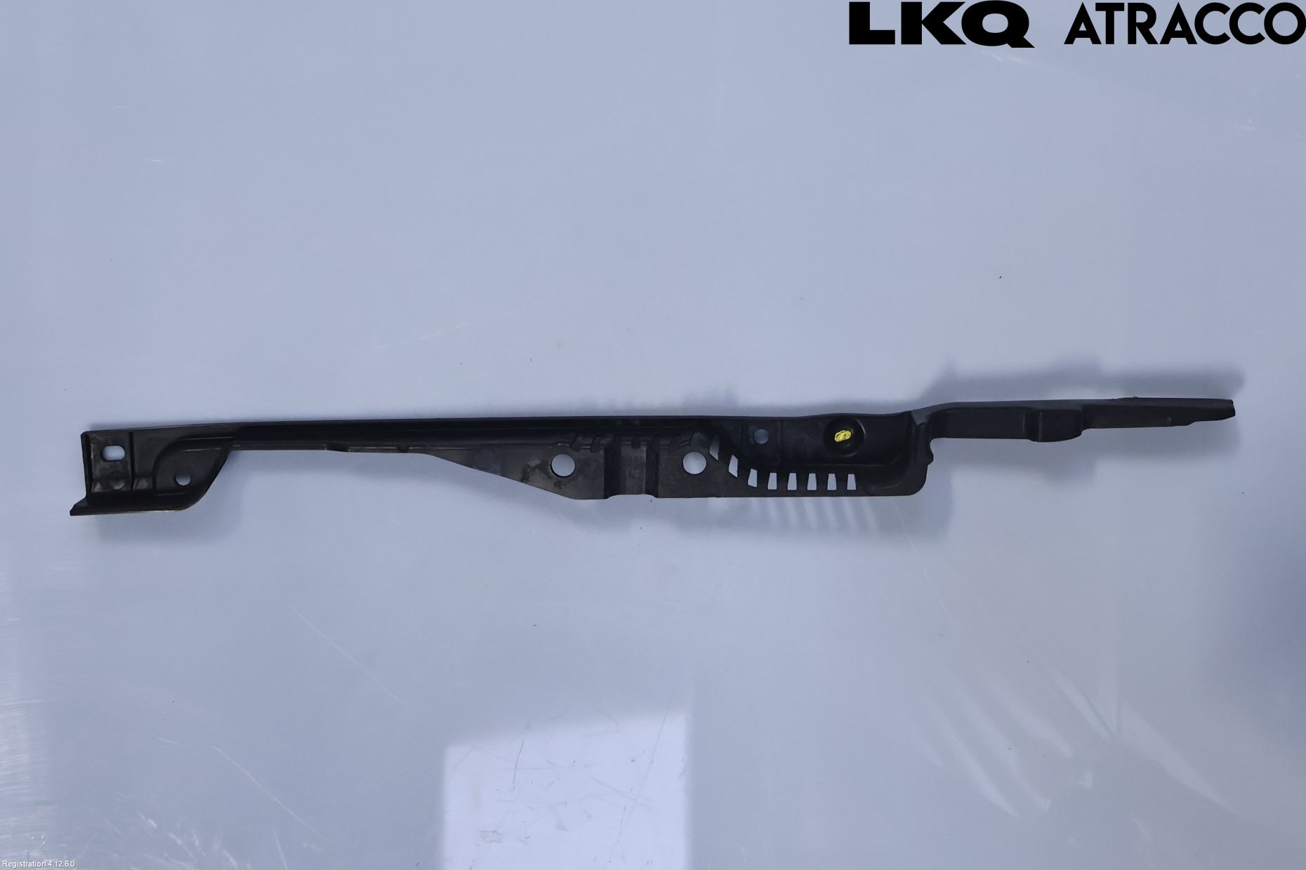 Volvo V60 19- Torpedplåt-Torpedplast