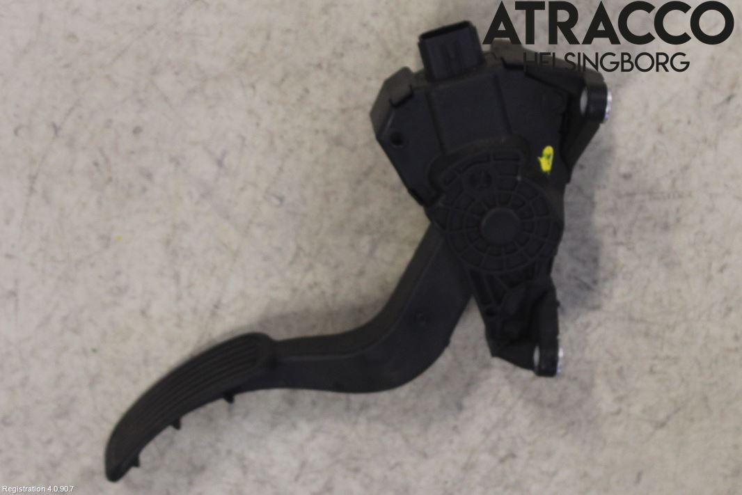 Toyota COROLLA 19- Gaspedal