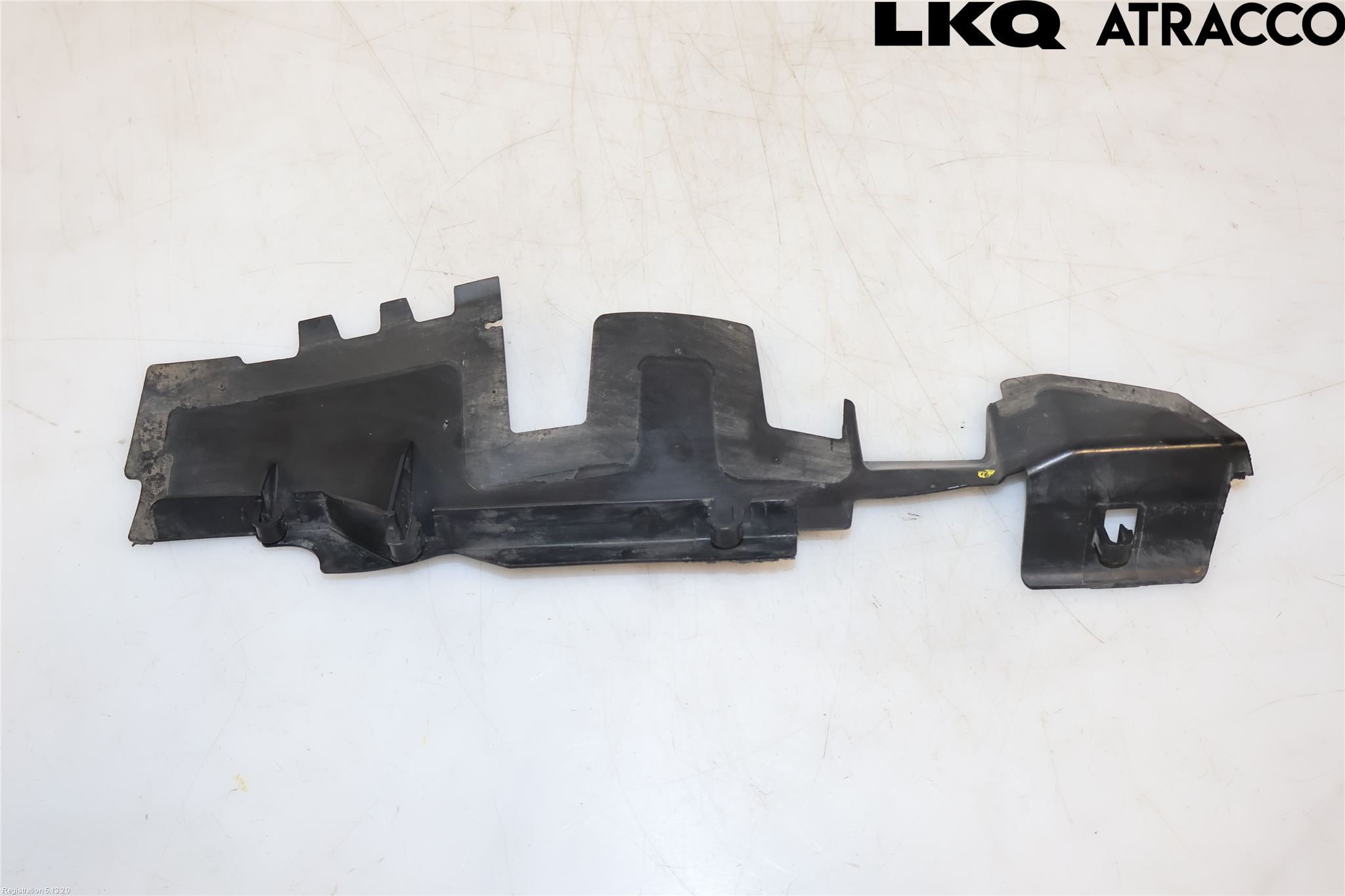 Volkswagen VW PASSAT 11-14 Deflektor Plåt-Plast Kylning