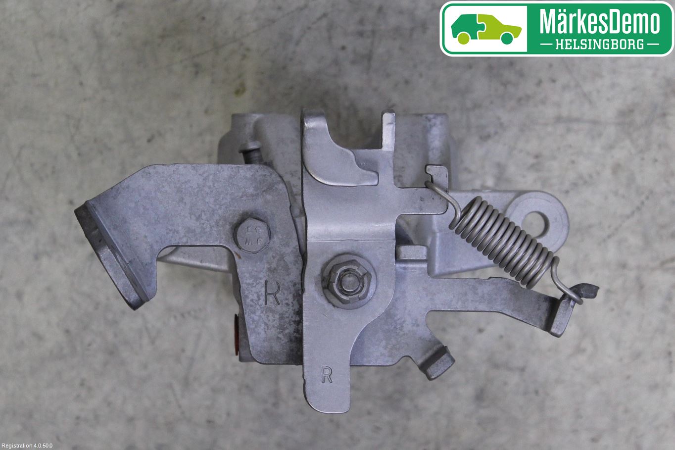 Fiat TIPO/CROSS 16- Bromsok Bak Höger