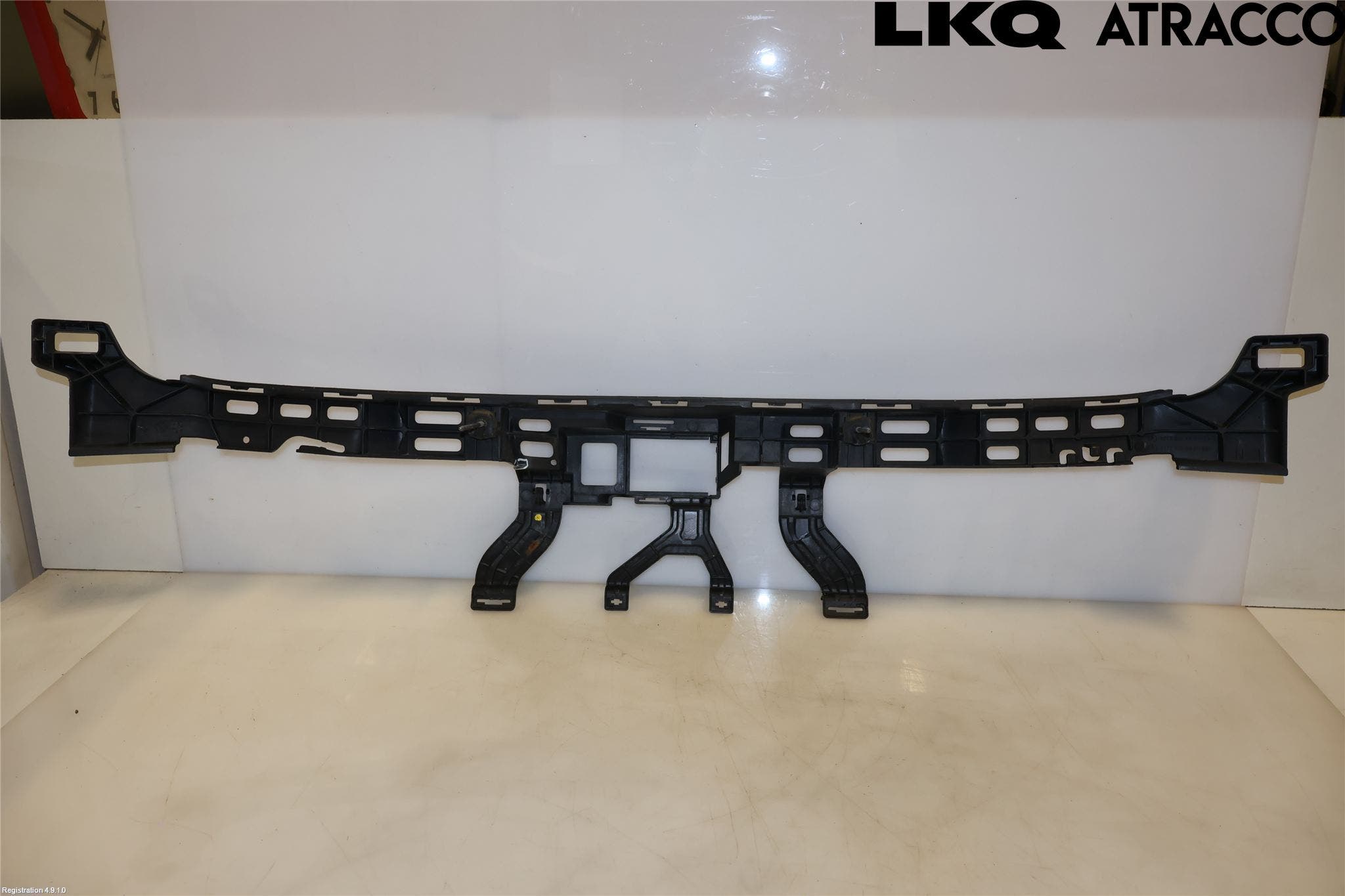 Mercedes-Benz MB E-KLASS (W212) 09-16 Stötfångardel Bak Mitt