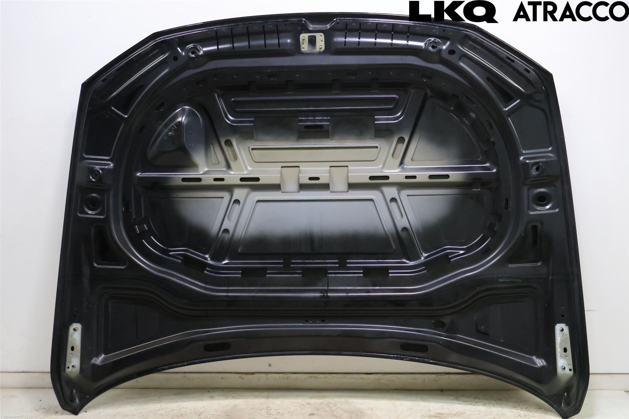 Volkswagen VW PASSAT 15-19 Huv Fram