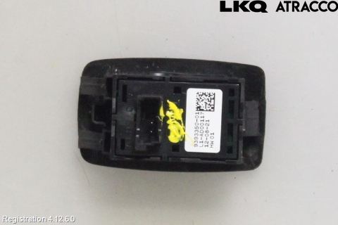 BMW 5 G30/G31/F90 17-23 Strömställare Övrigt