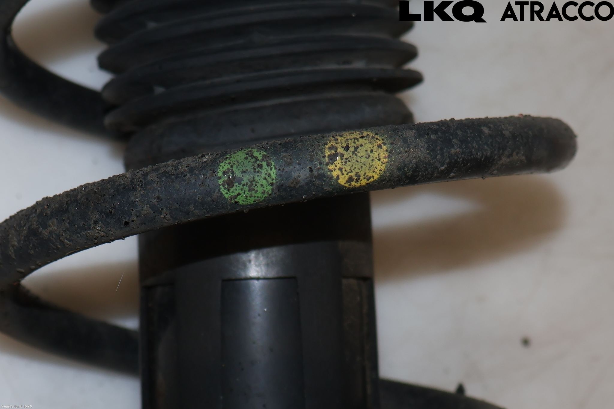Volkswagen VW PASSAT 15-19 Fjäderben Fram Höger