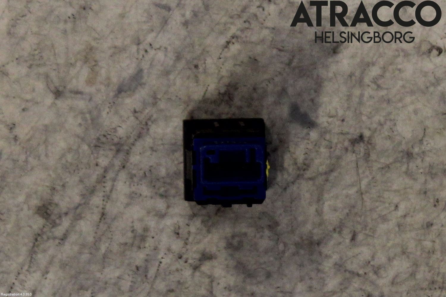 Toyota RAV4 19- Strömställare Baklucka