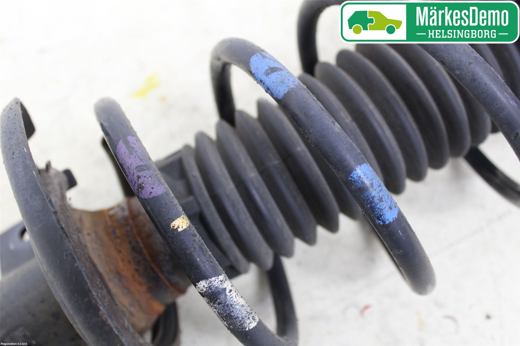 Citroen C3 10-17 Fjäderben Fram Vänster