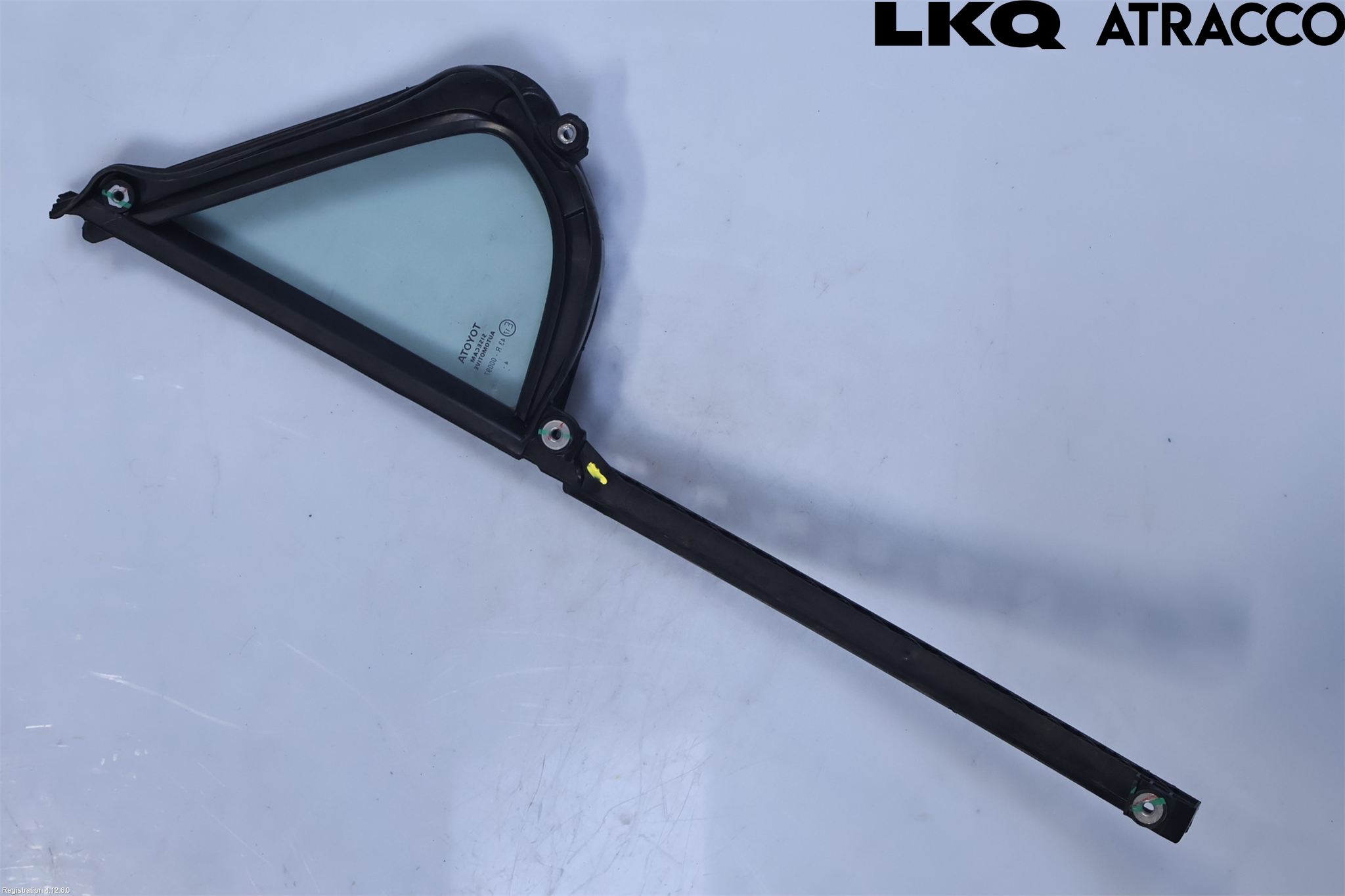 Toyota C-HR 24- Dörruta Bak Lilla Hö