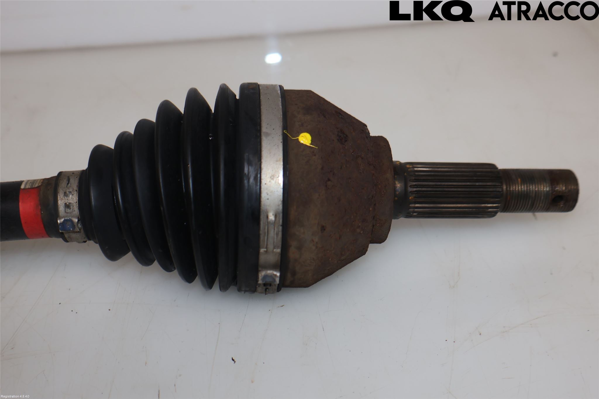 Nissan QASHQAI+2  10-14 Drivaxel Fram Höger