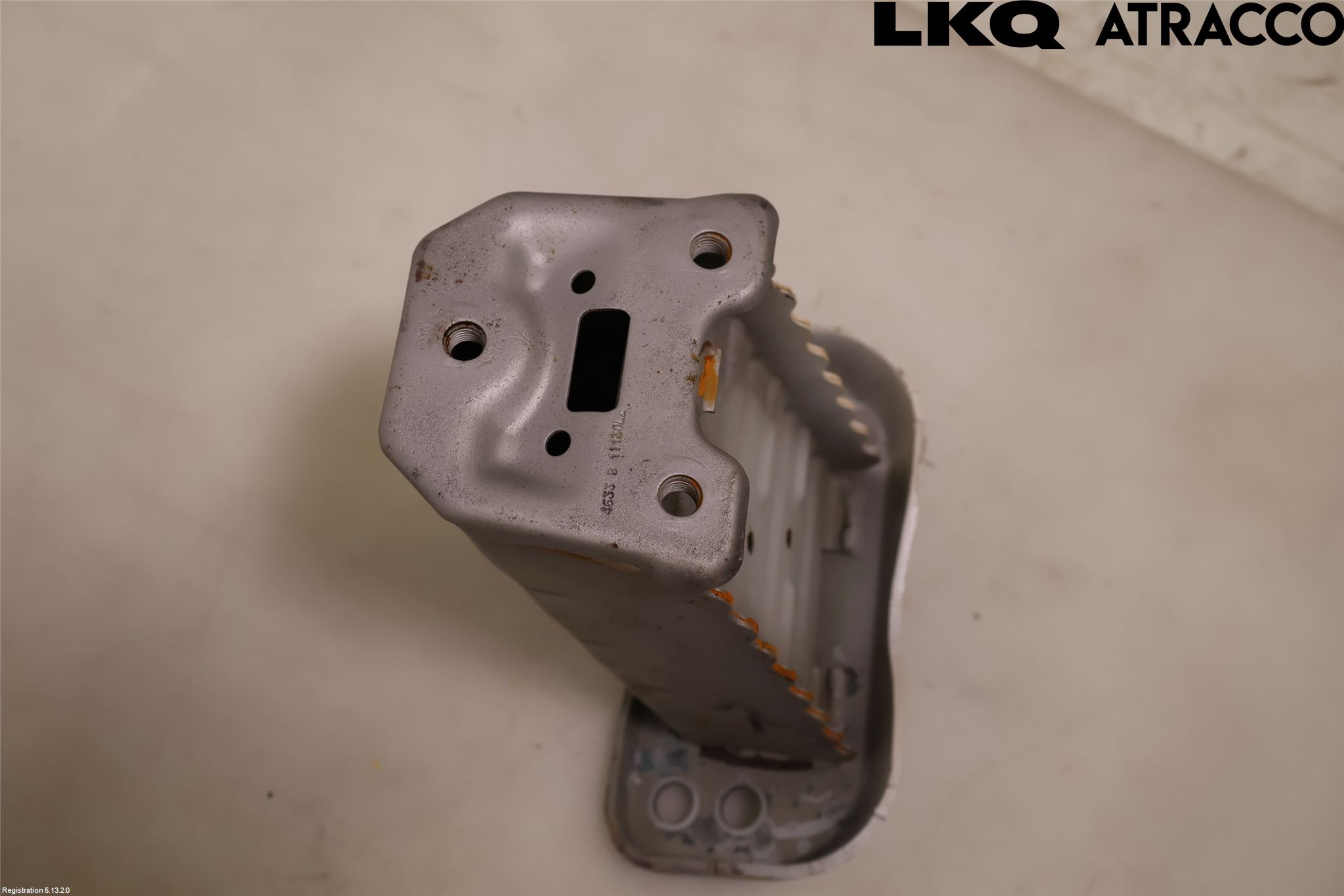 Toyota YARIS XP130 12-14 Stötfångarbärjärn Fram