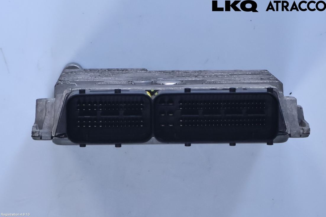 Volkswagen VW TOURAN 10-15 Styrenhet Inspump Diesel