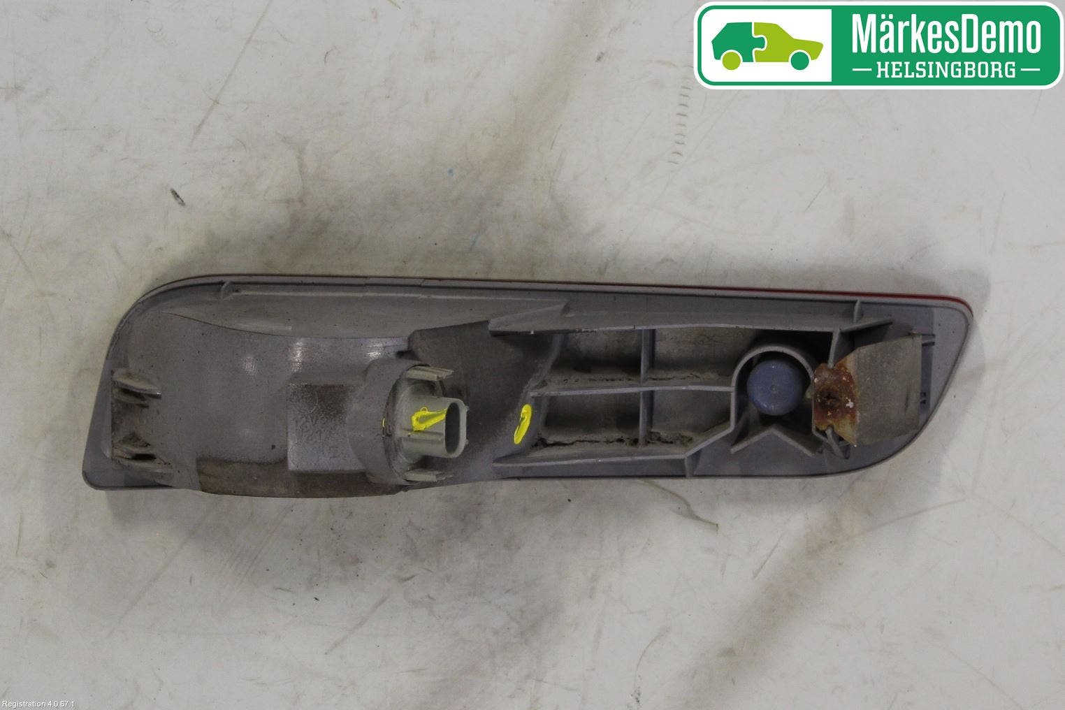 Mitsubishi OUTLANDER 13-21 Backlampa