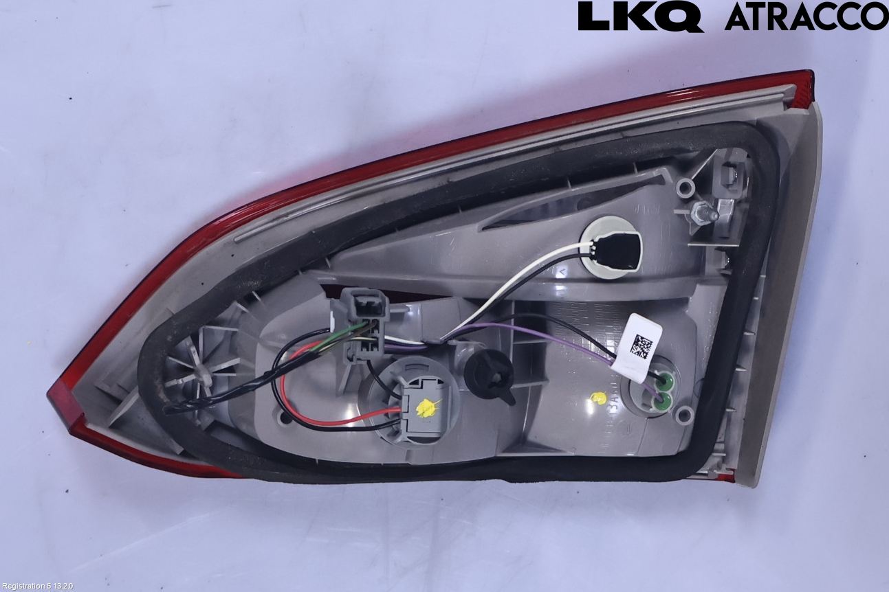 Ford FOCUS 15-18 Bakljus Lucka Vä