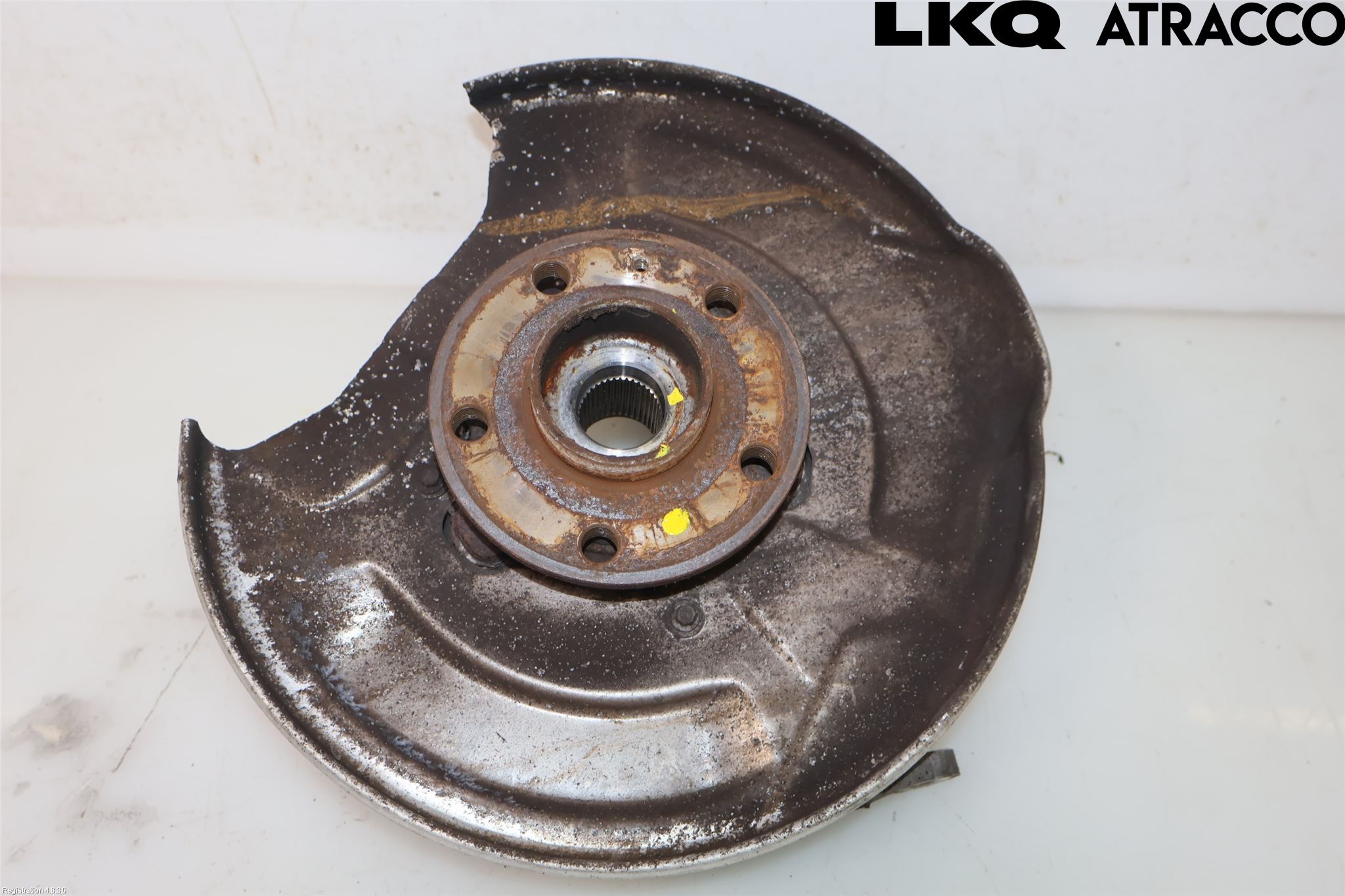 Volvo V60 19- Hjullagerhus-Spindel Hö B