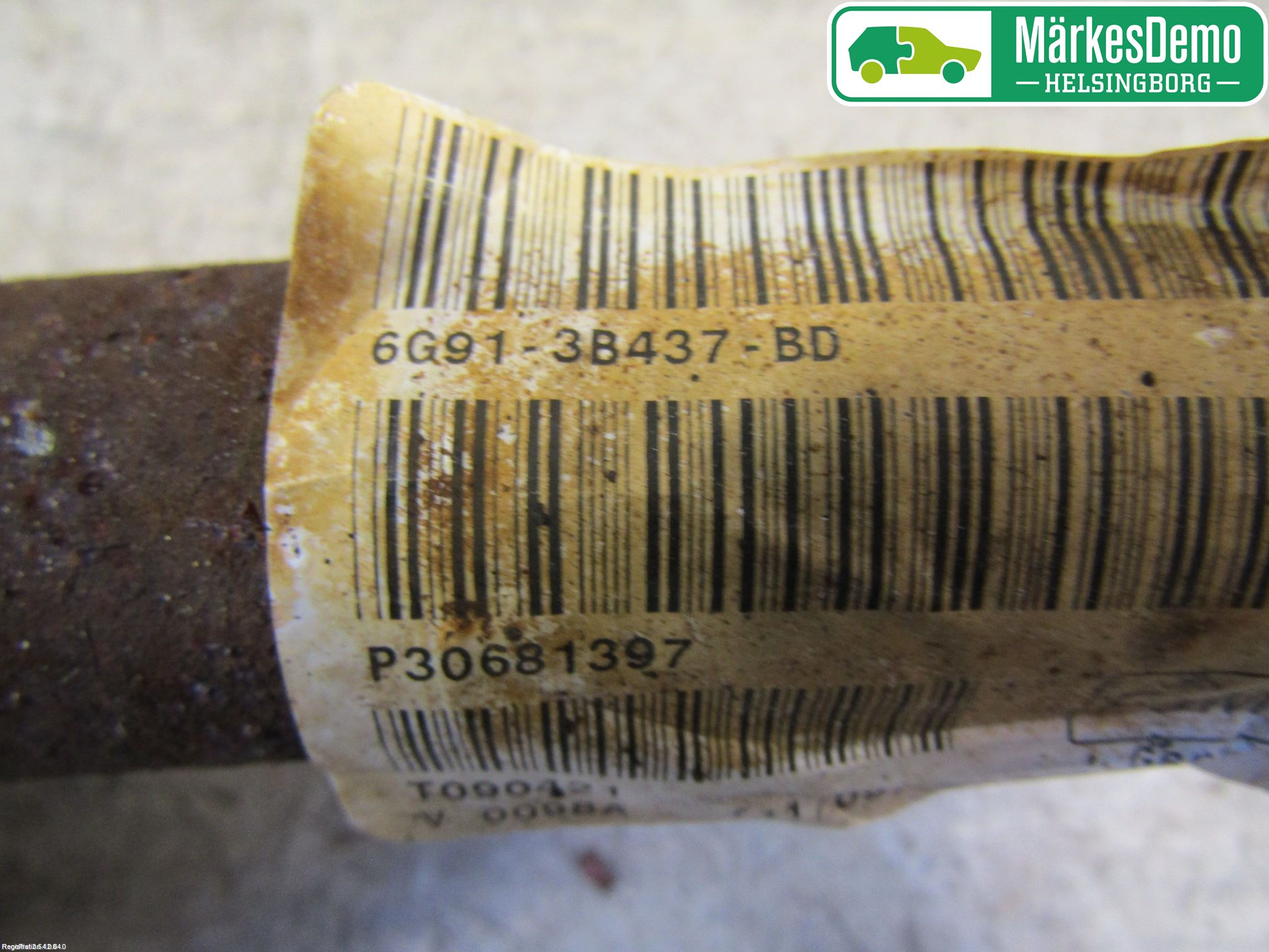 Volvo V70 08-13 Drivaxel Fram Vänster