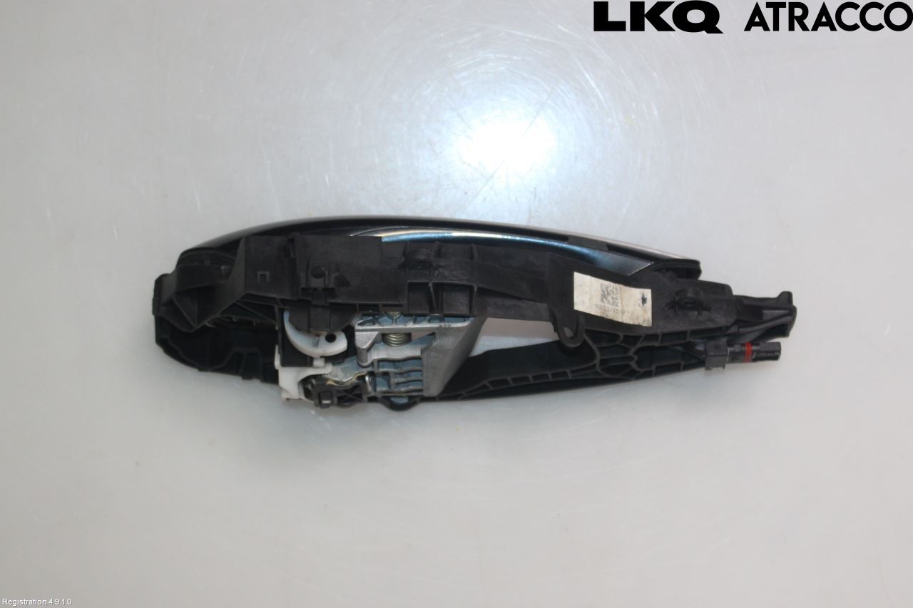 BMW 7 G11/G12 15-22 Dörrhandtag Yttre Hö