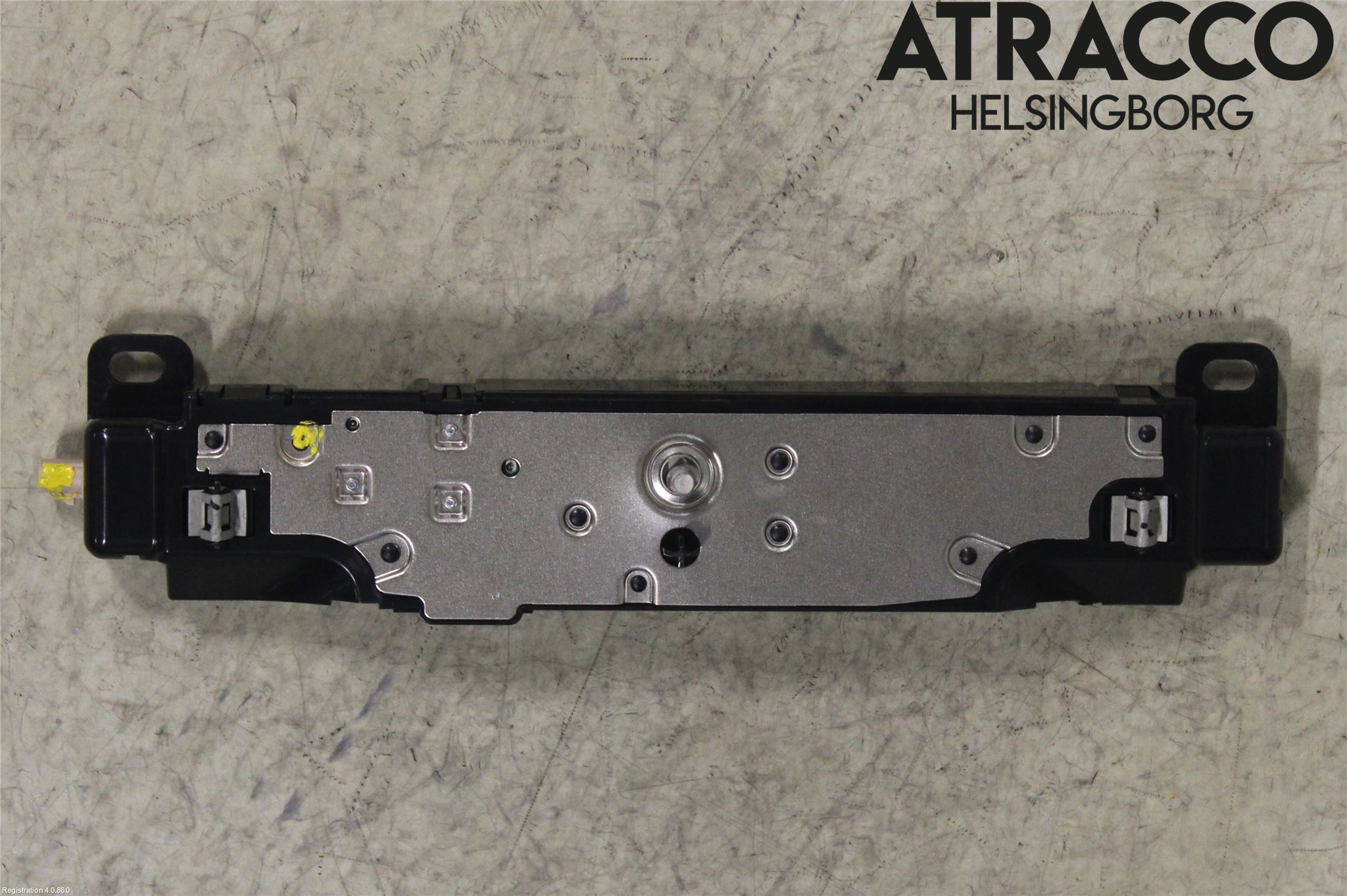 Tesla MODEL 3 17- Antenn