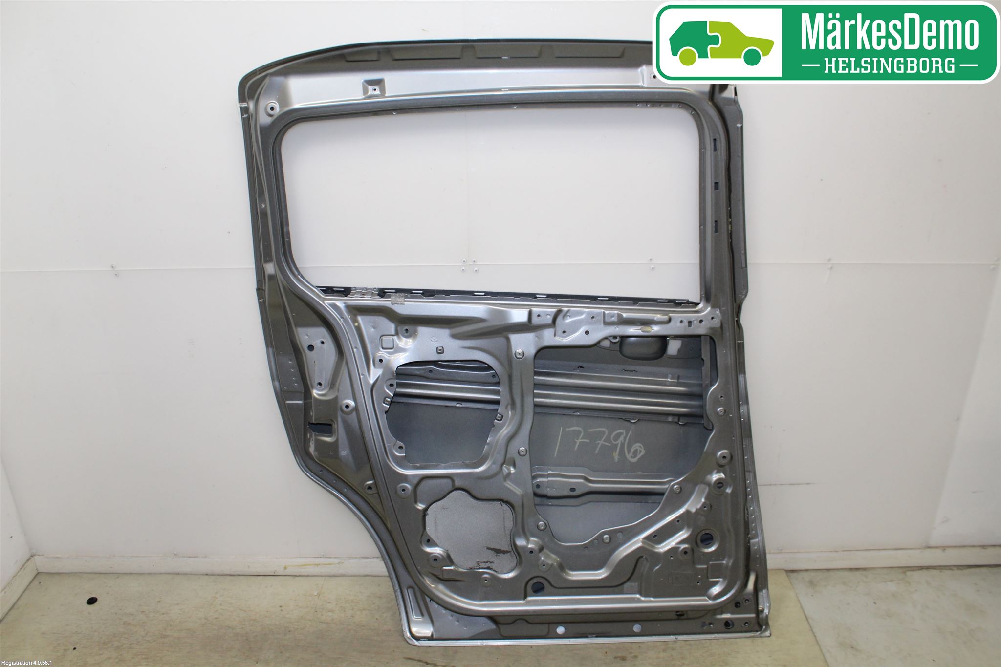 Mazda 5 10-18 Dörr Sido-Skjutdörr Vä