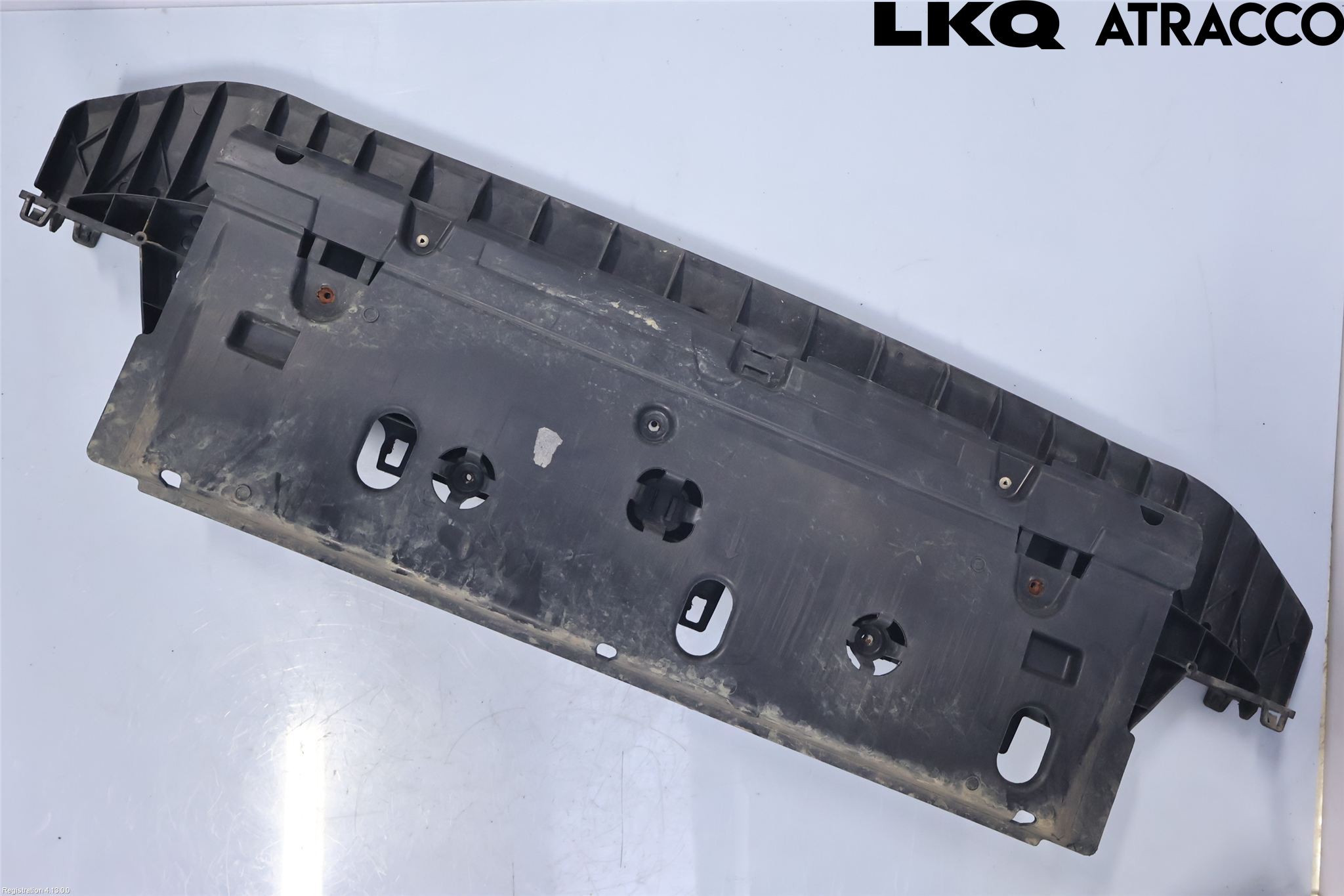 Peugeot 2008 13-20 Hasplåt Plåt-Plast