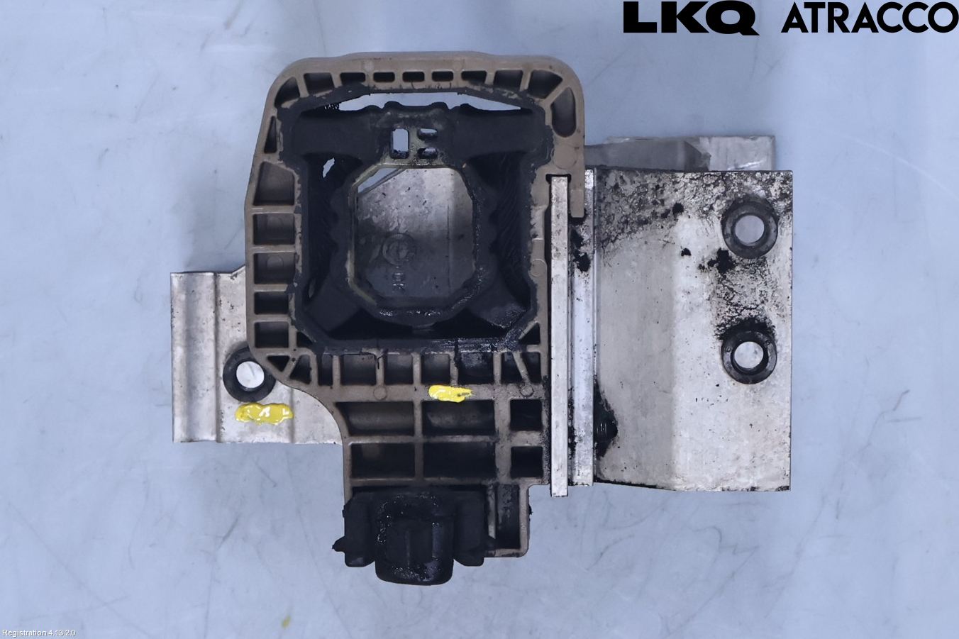 BMW 5 G30/G31/F90 17-23 Kylarfäste-Ram-Balk