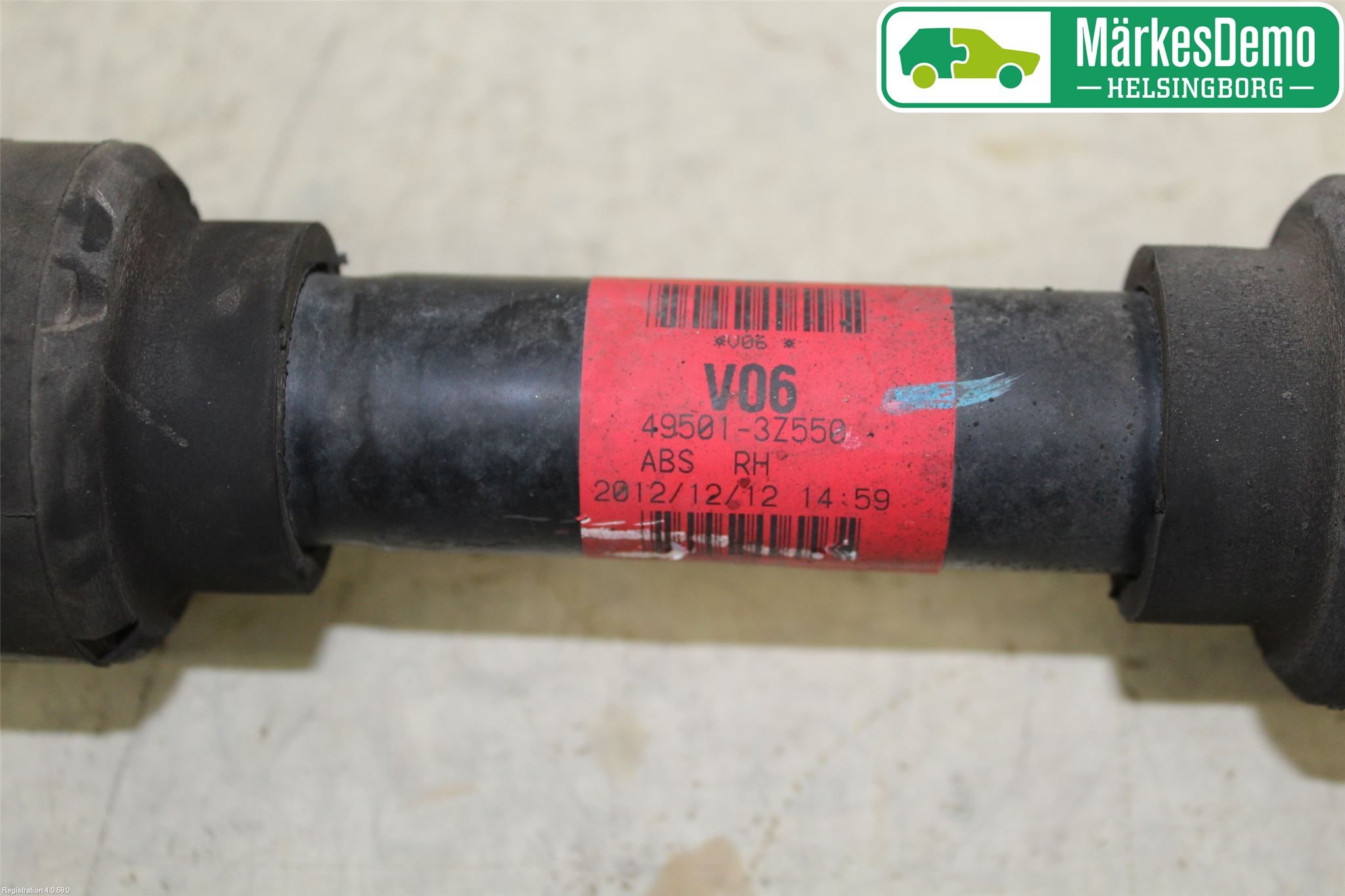Hyundai i40 08-15 Drivaxel Fram Höger