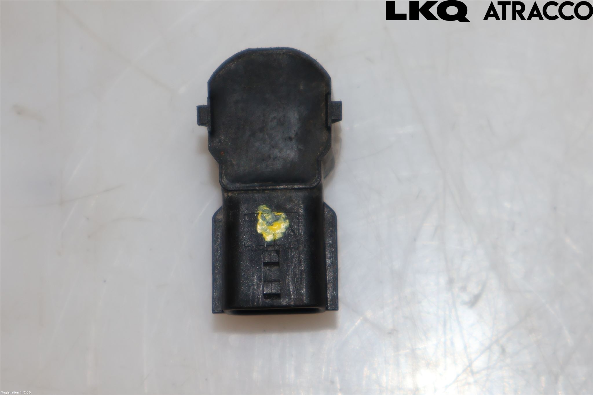 Renault TRAFIC/E-TECH 15- Parkeringshjälp Backsensor
