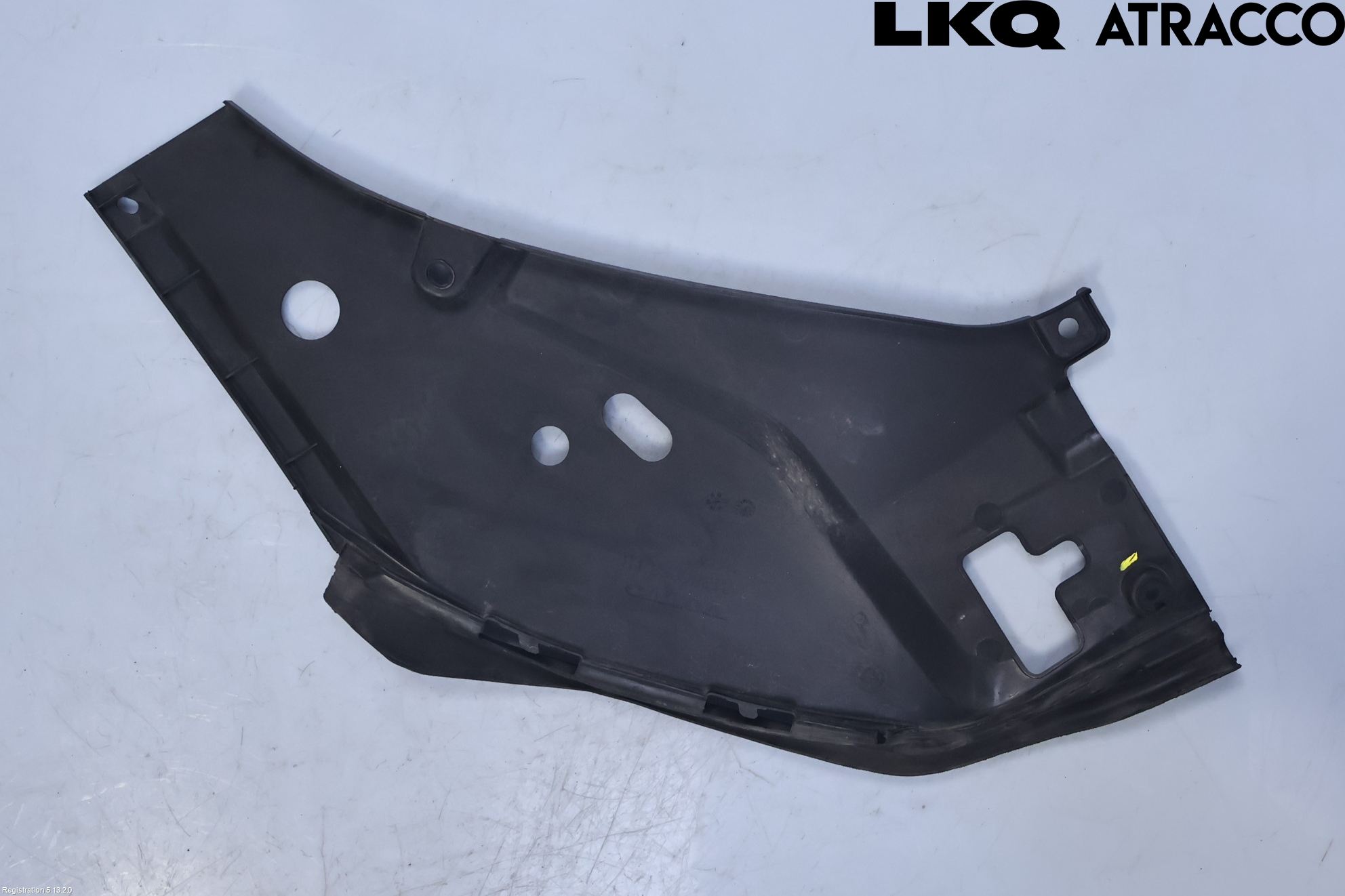 Volvo V90 17->> Täckplast Front