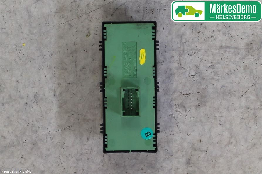 Fiat TIPO/CROSS 16- Strömställare Elhiss