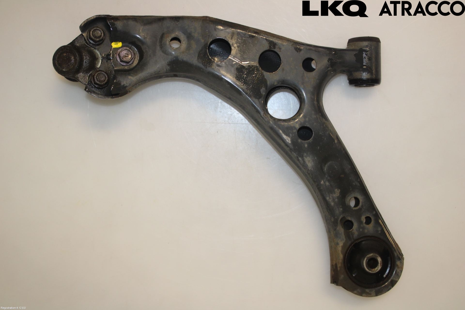 Toyota COROLLA 19- Bärarm Fram Undre Hö