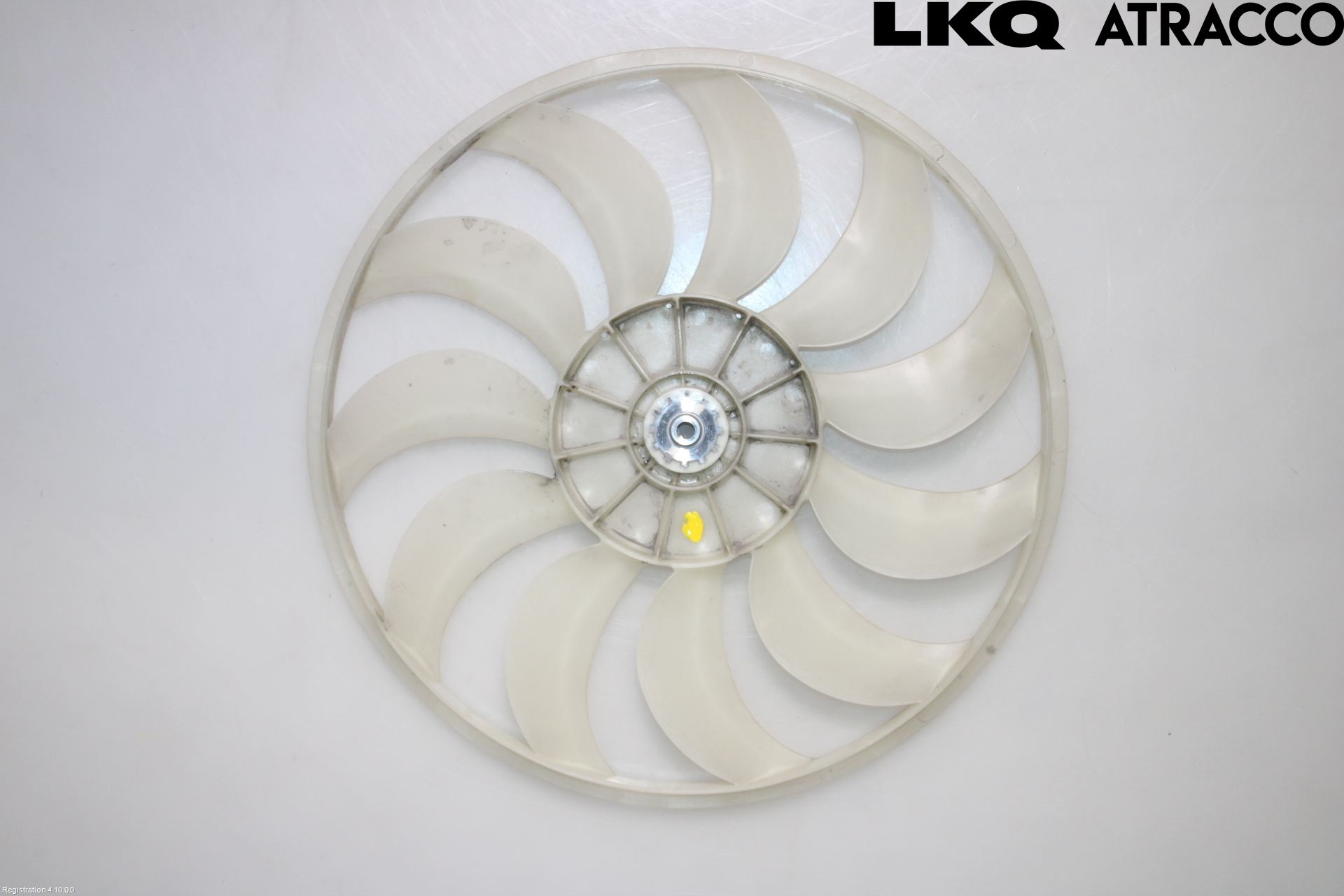 Mitsubishi OUTLANDER 13-21 Kylfläkt-Vinge