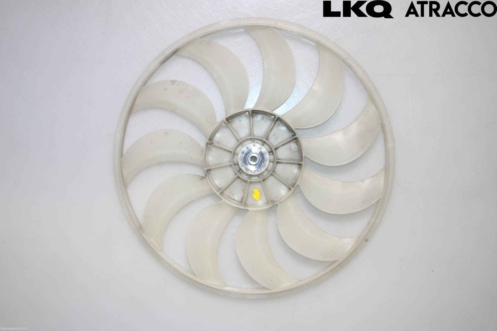 Mitsubishi OUTLANDER 13-21 Kylfläkt-Vinge